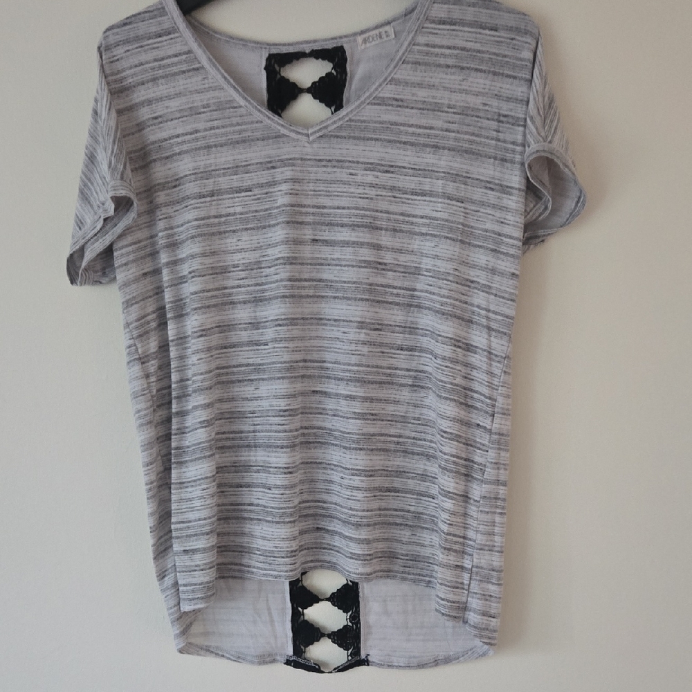 Ardene Gray Asymmetrical Cut Out Short Sleeve Tee